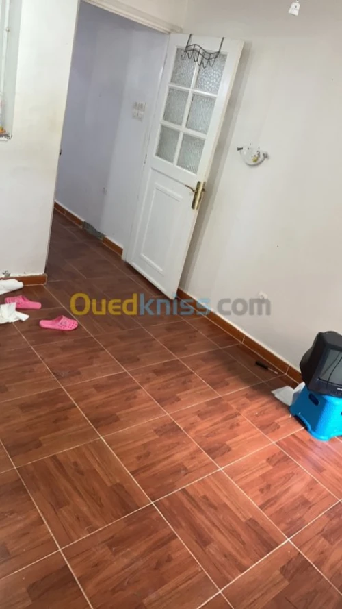 Vente Studio Alger Chevalley