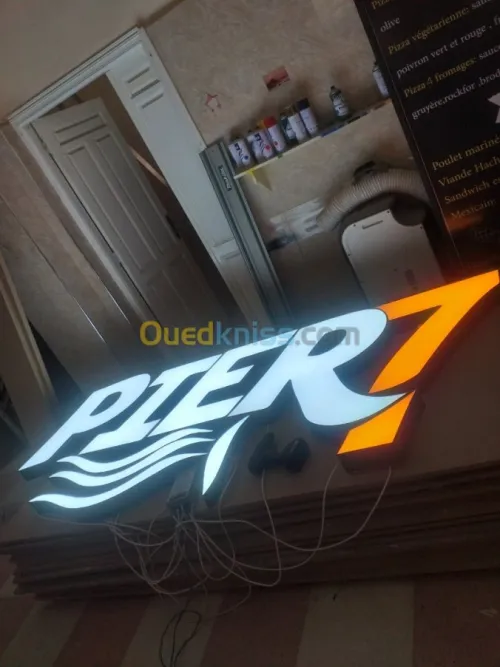 panneaux publicitaires