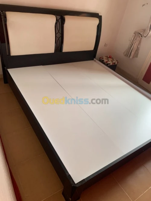 Lit deux place geant avc matelas ortho