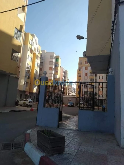 Vente Immeuble Mostaganem Mezghrane