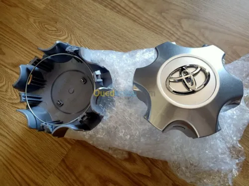 Bouchon jante Toyota Hilux fourtuner