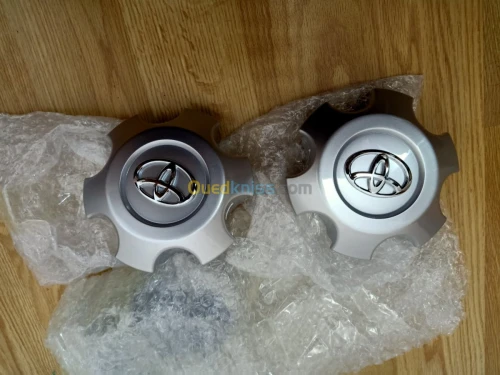 Bouchon jante Toyota Hilux fourtuner