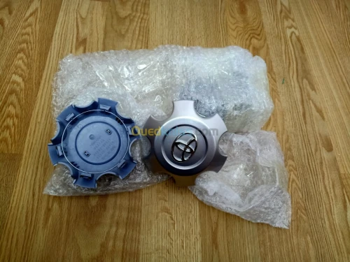 Bouchon jante Toyota Hilux fourtuner