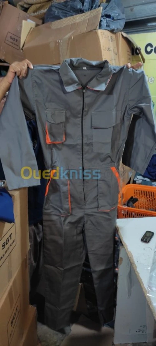 Salopett .combinaison .vast 