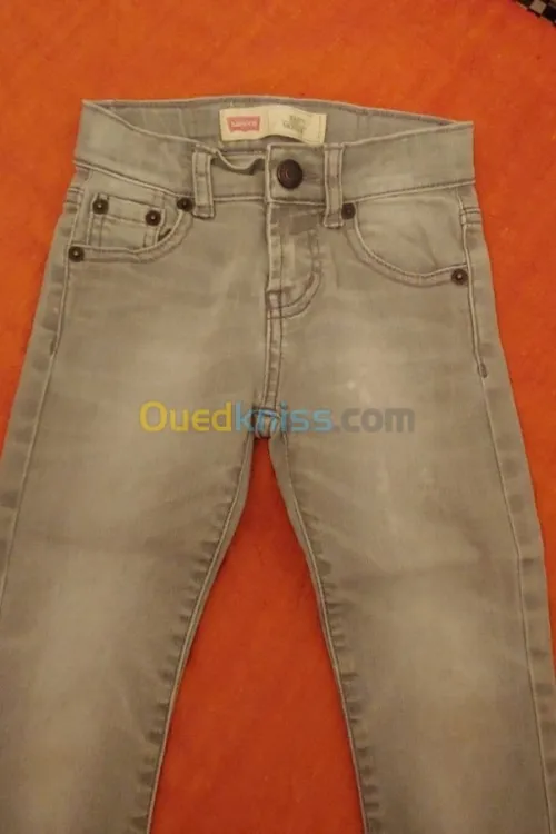 Marque levis