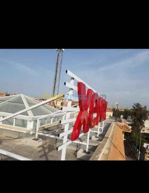 PANNEAUX PUBLICITAIRE