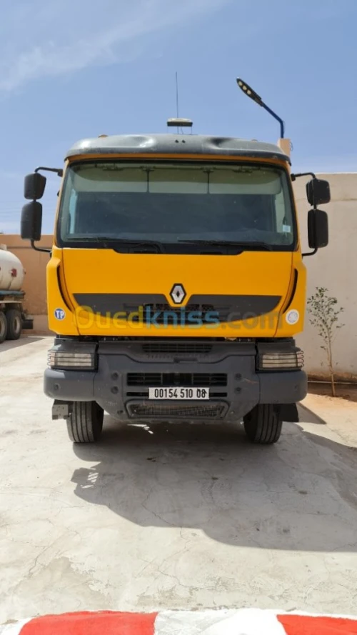 Renault Kerax 380 4×2