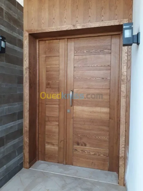 Porte en bois sur mesure 
