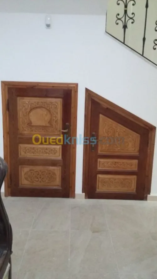 Porte en bois sur mesure 