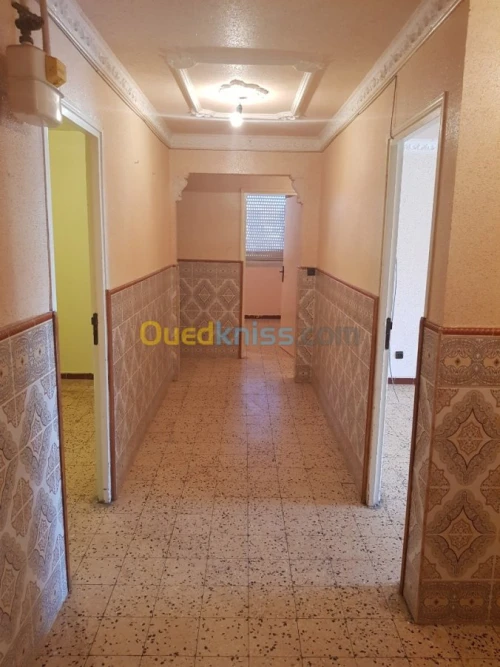 Vente Appartement F5 Khenchela Khenchela