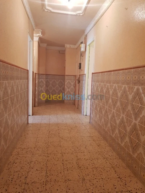 Vente Appartement F5 Khenchela Khenchela