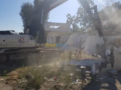TRAVAUX DE DEMOLITION