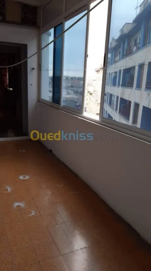 Vente Appartement F7 Mostaganem Mostaganem