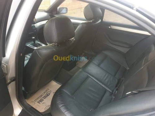 BMW Série 3 2004 
