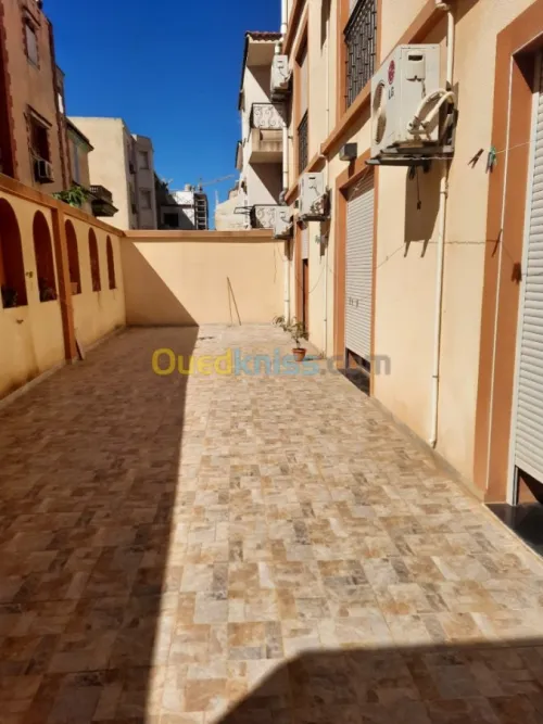 Location Appartement F3 Alger Said hamdine