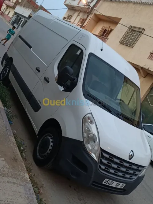 Renault master