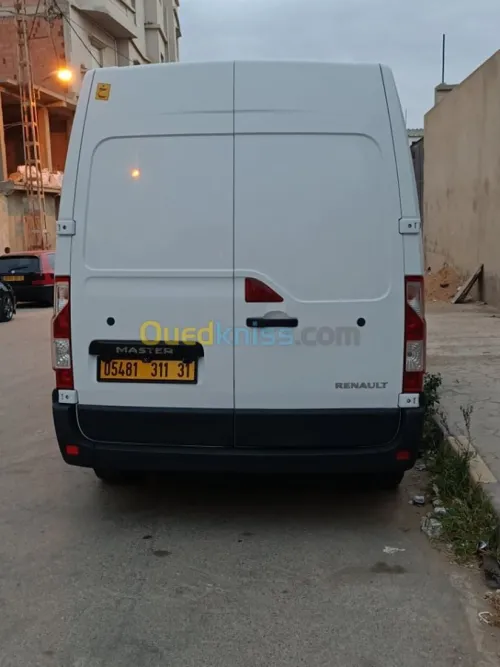 Renault master