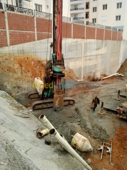 Fourrage des pieux et micropieux