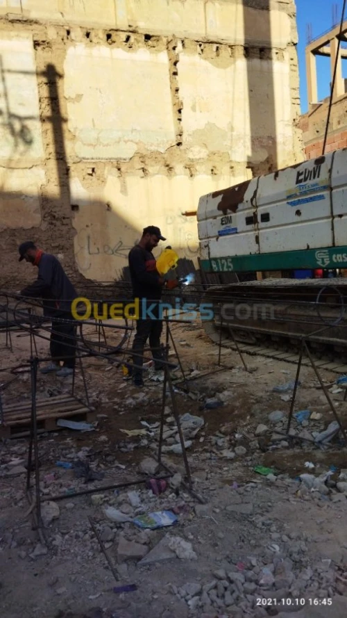 Fourrage des pieux et micropieux