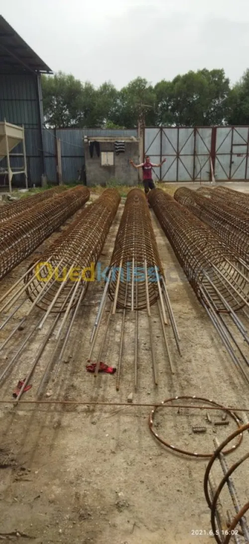 Fourrage des pieux et micropieux