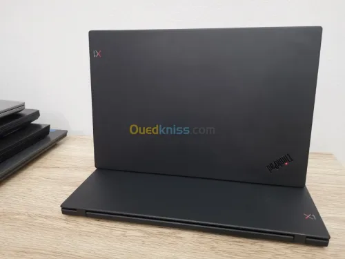 Lenovo X1 carbon hp zbook p1 p43s 