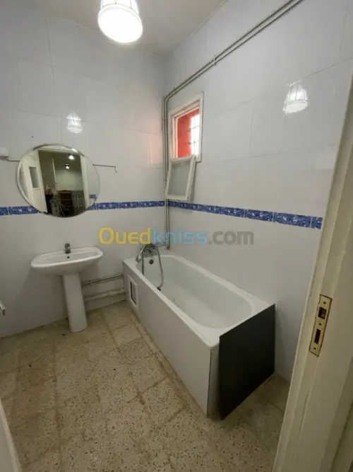 Location Appartement F3 Alger Bab ezzouar