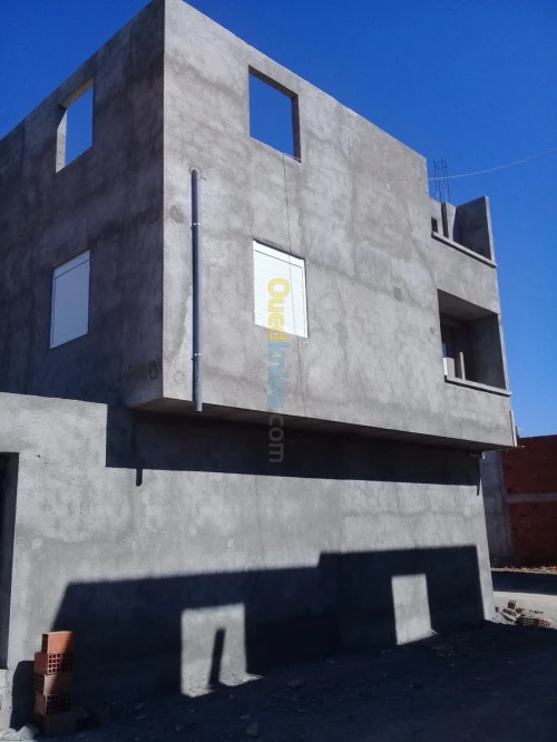 Vente Niveau De Villa F3 Tlemcen Marsa ben mhidi