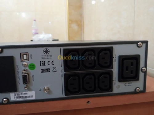 APC Easy UPS SRV SRV3KI 