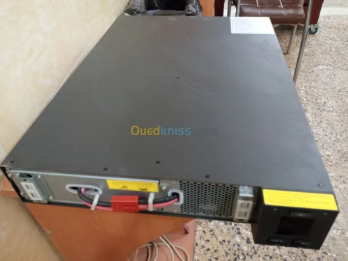 APC Easy UPS SRV SRV3KI 