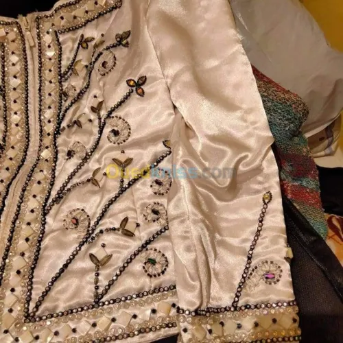 Location Caftan et karakou