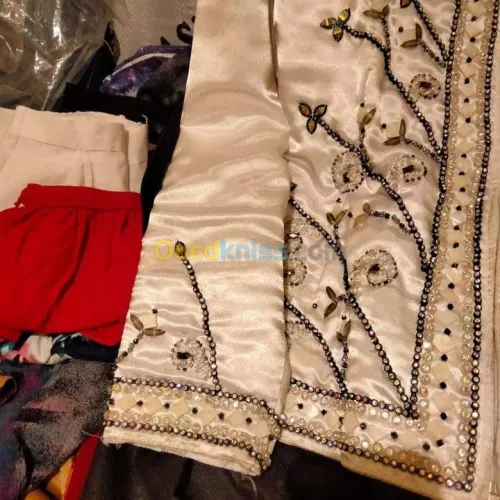 Location Caftan et karakou