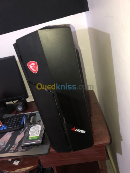 Pc Gamer i3 9eme rx 570 avec ecran 19p