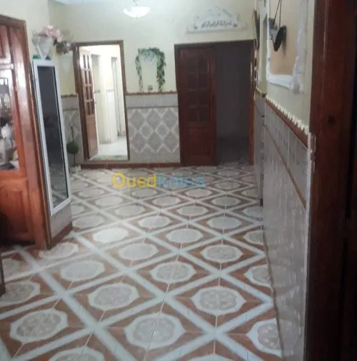 Vente Appartement F9 Oran Oran