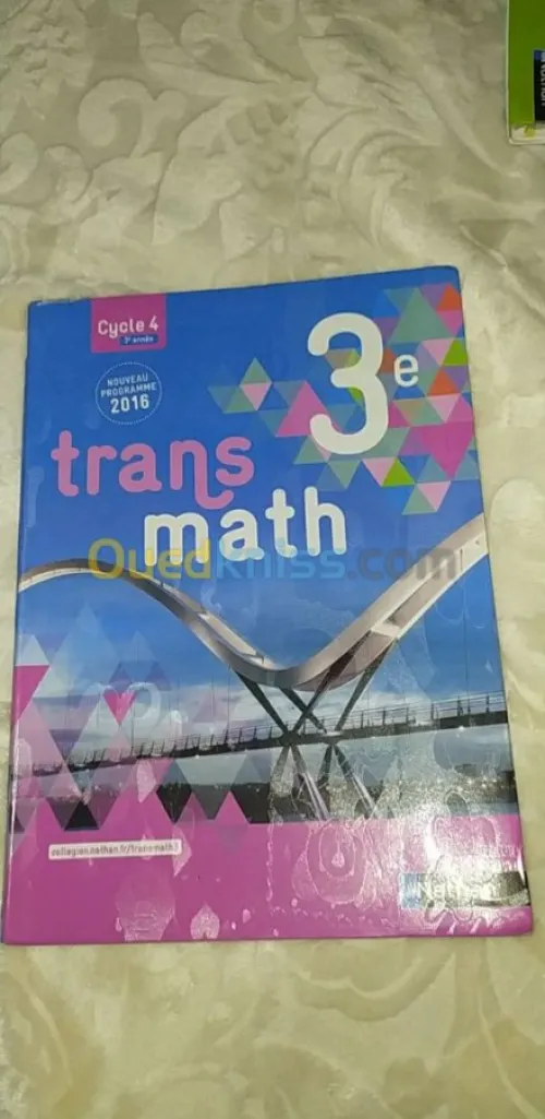 Livre scolaire specifique français 