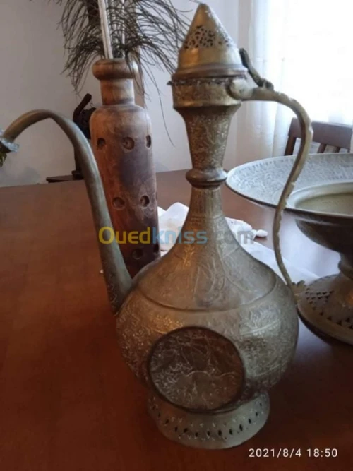 Aiguière ottomane avec sont bassin 
