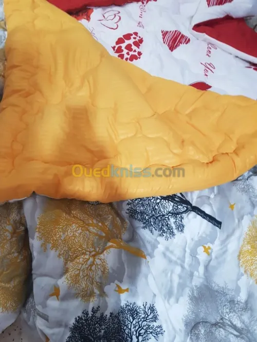 صناعة الأفرشة والخياطة بكل اشكالها