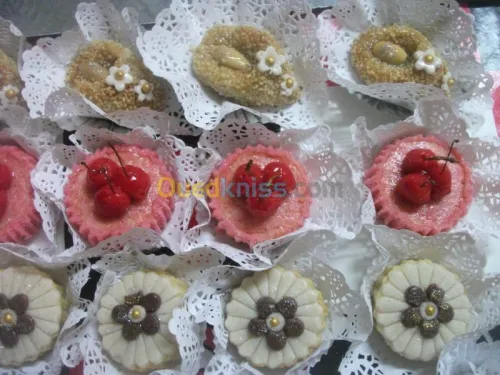 Coure et Commande De Gâteaux et cuisin