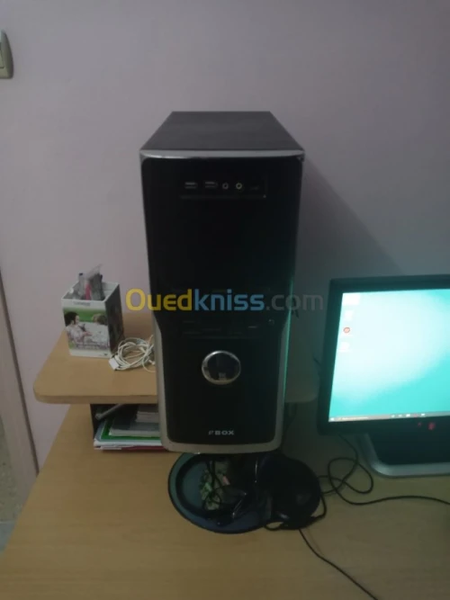 Vente d un pc de bureau très bon état