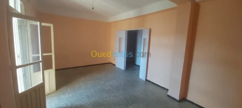 Vente Appartement F3 Bejaia Semaoune