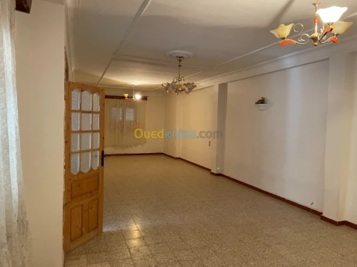 Vente Villa Tiaret Tiaret