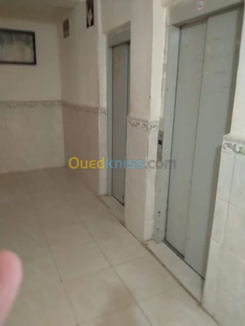 Vente Appartement F3 Oran Bir el djir