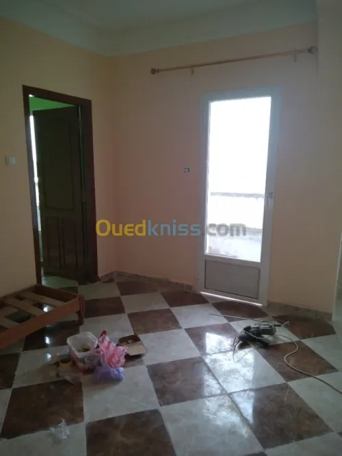Location Appartement F3 Jijel Sidi abdelaziz