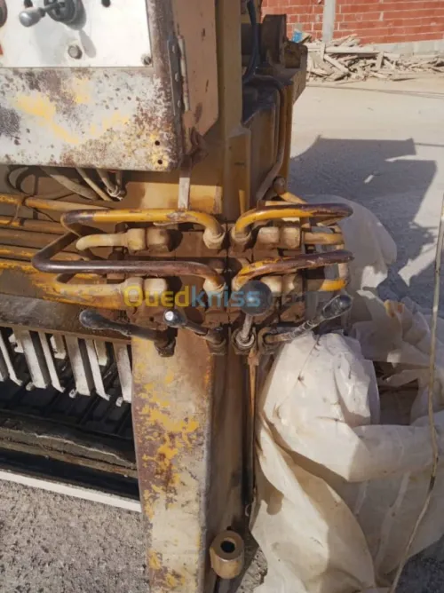 Dumper parpinze lora الأوراس