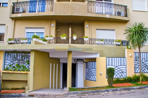 Location Appartement F4 Alger Hydra