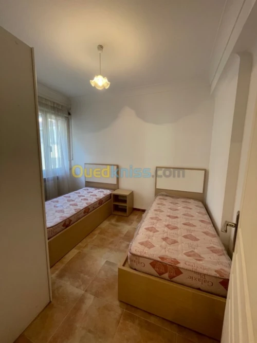 Location Appartement F4 Alger Hydra