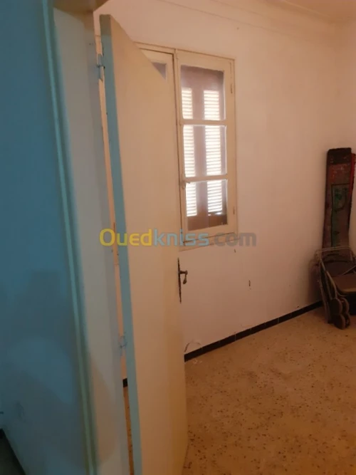 Location Appartement F3 Tipaza Kolea