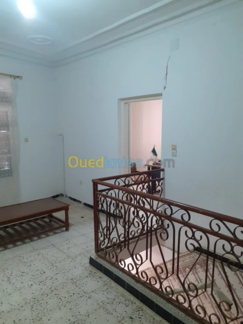 Location Appartement F3 Tipaza Kolea