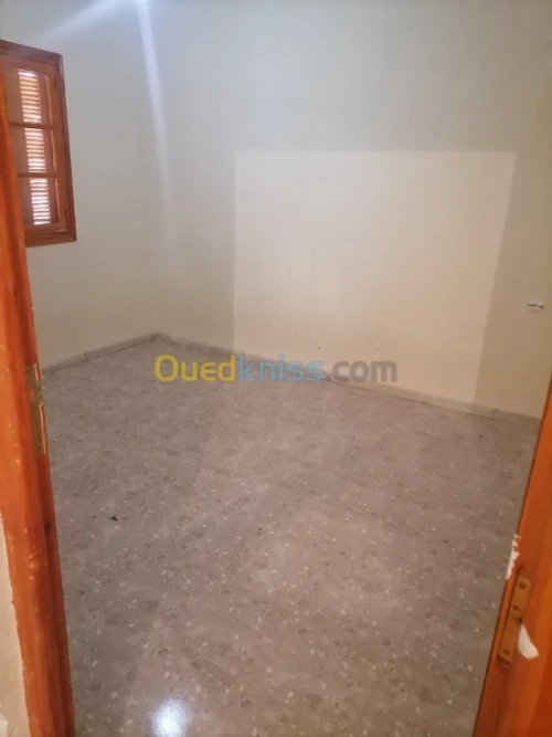 Vente Appartement F3 Bechar Bechar
