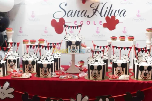 تكوين تزيين الكعك cake design