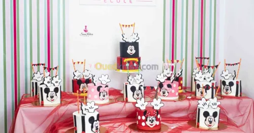 تكوين تزيين الكعك cake design
